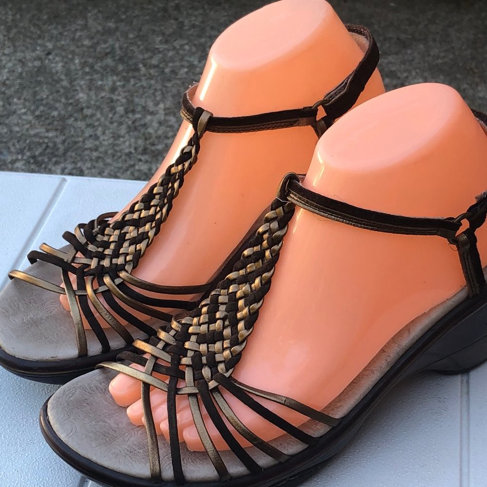 Jambu brown gold leather strappy wedge sandals